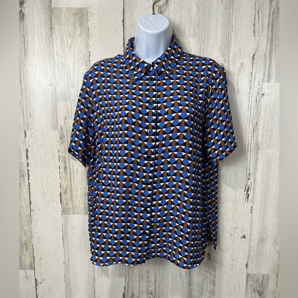 Carolina Belle Montreal Shirt Medium Multicolor Short Sleeve Button Up